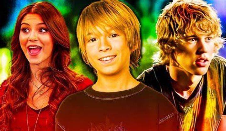12 Original Characters Missing From Paramount's Zoey 102 Movie