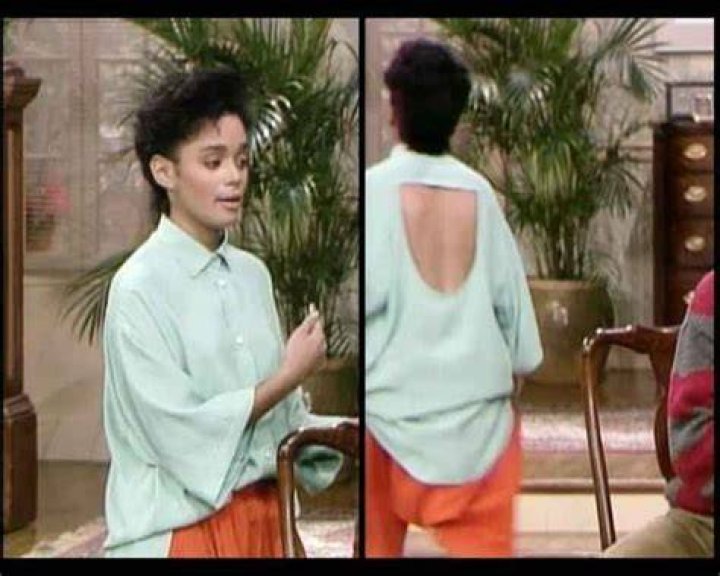 43 best Denise Huxtable Style images on Pinterest 90s fashion, Lisa