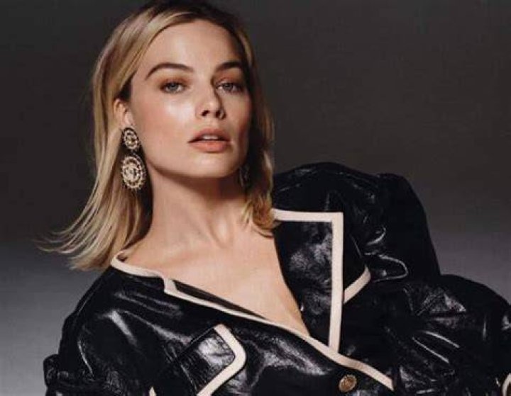 50 Hot And Sexy Margot Robbie Photos 12thBlog
