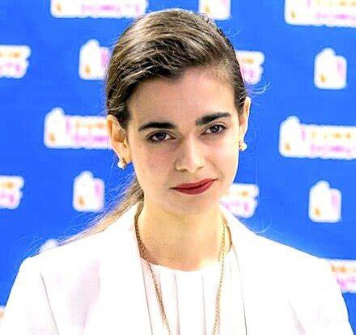 About Aria Mia Loberti - Wikipedia