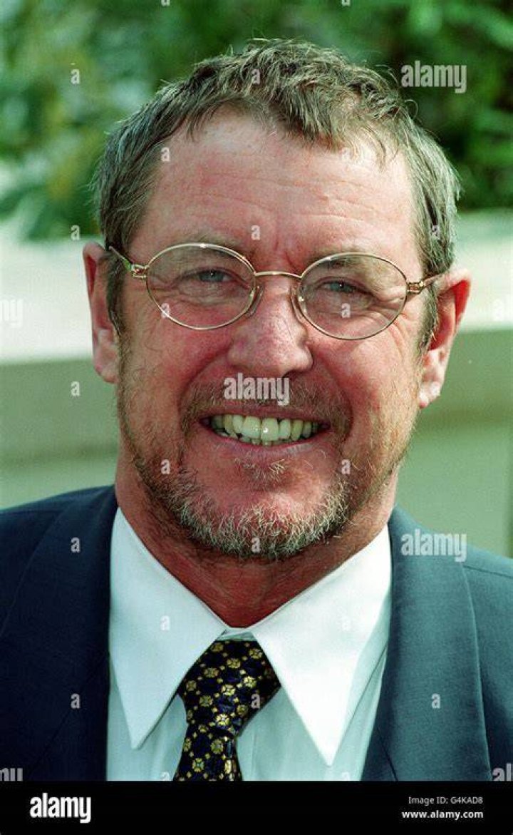 Acot John Nettles, former star of the BBC television programme