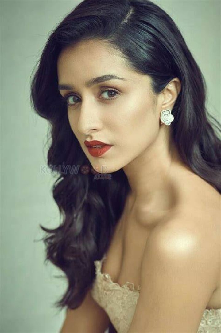 Adorable pictures of Shraddha Kapoor with her father Shakti Kapoor