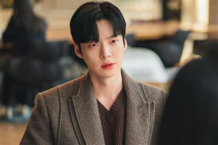 Ahn Jae Hyun Comeback 'The Real Deal Has Come!', Intip 8 Potret