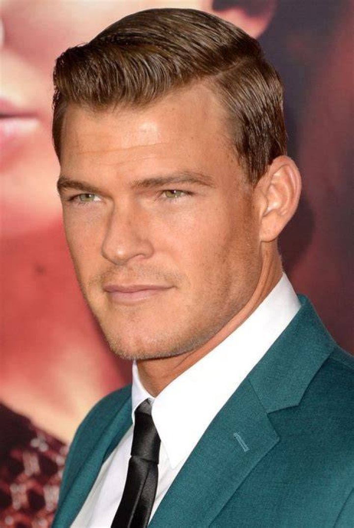 Alan Ritchson Profile Images &mdash; The Movie Database (TMDb)