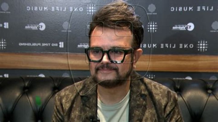 Alex Fern&aacute;ndez rompe el silencio y defiende a su pap&aacute; de las cr&iacute;ticas