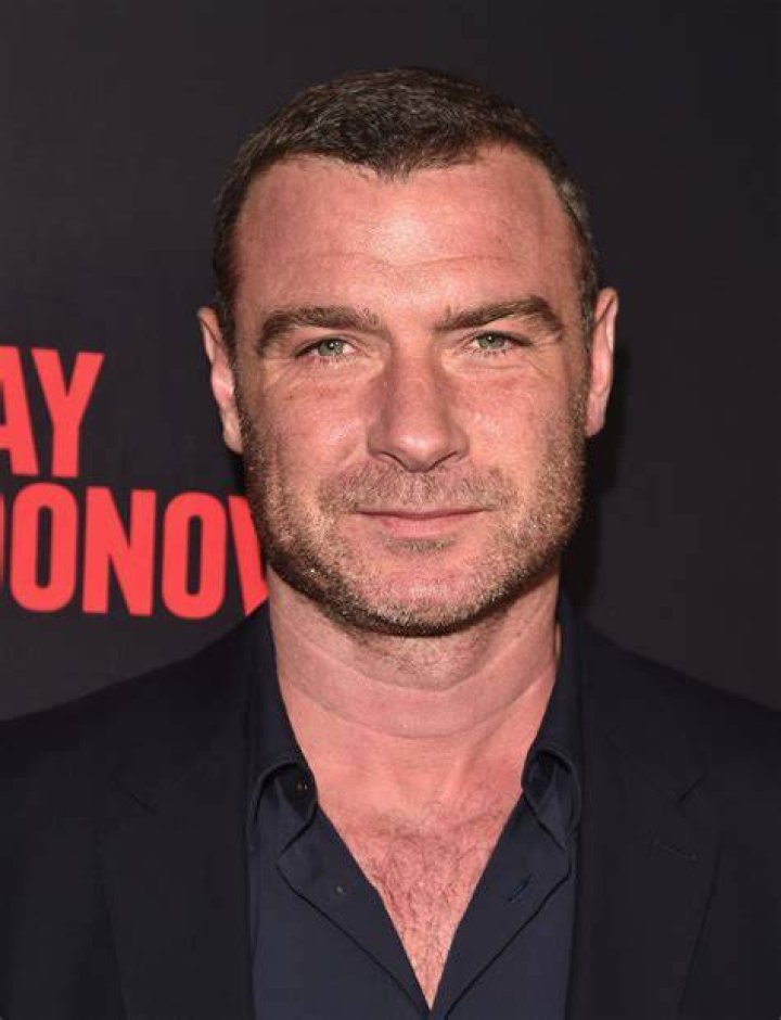 All About Liev Schreiber's 3 Kids