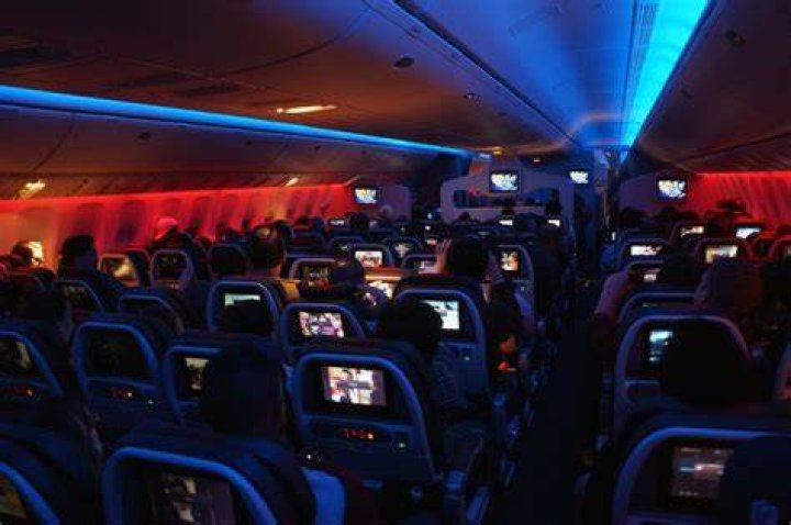 American Airlines Passenger Marched Off Flight In Headlock After
