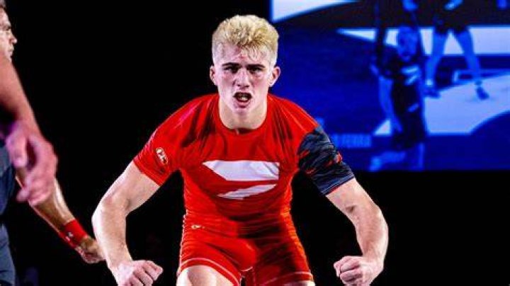 Angelo Ferrari, the nation&rsquo;s top 2024 wrestling prospect, commits to