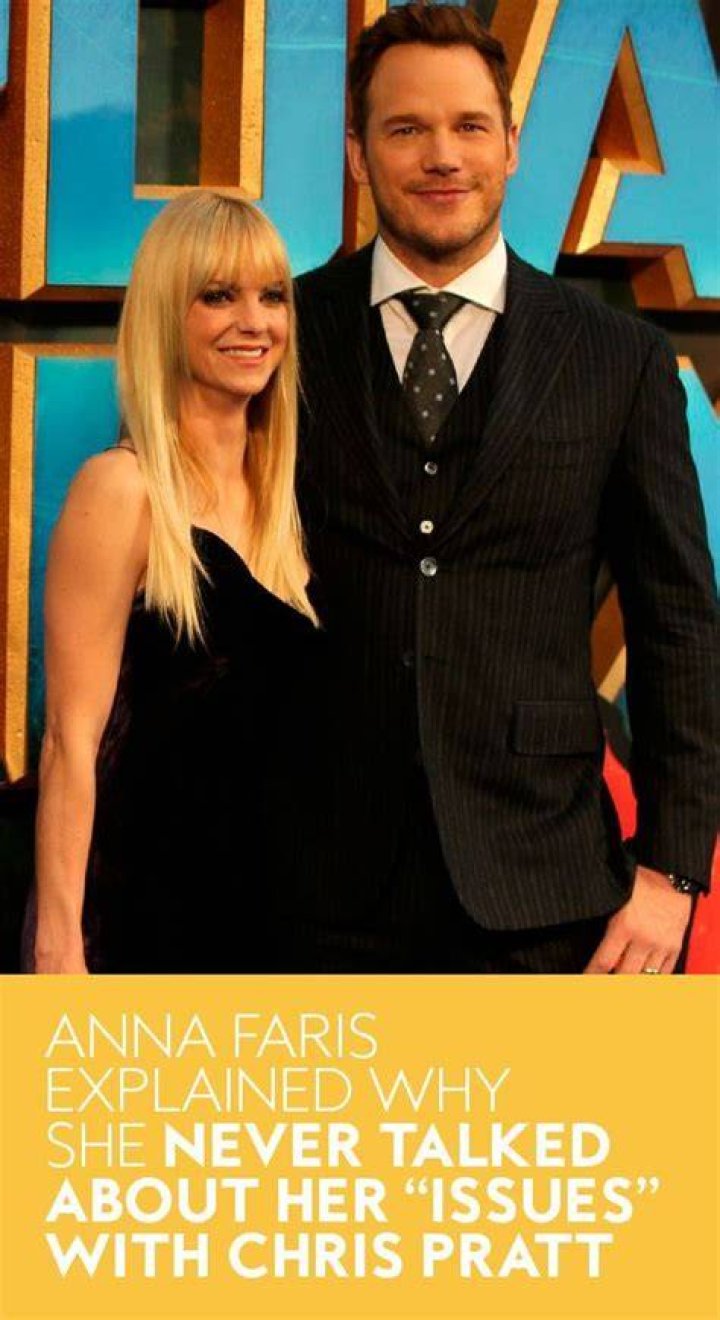 Anna Faris Explained Why She Eloped With Michael Barrett Us Weekly