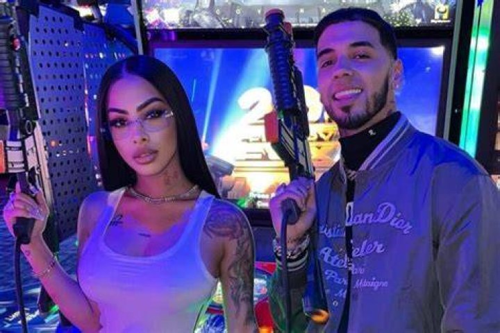 Anuel AA & Yailin la Mas Viral Lyrics, Songs, and Albums Genius