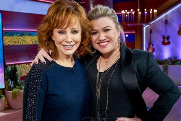 Are Reba McEntire, Kelly Clarkson Still Friends? Updates Closer Weekly