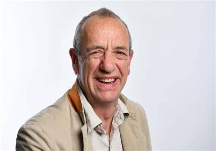 Arthur Smith, Soho Theatre charming tribute to his father