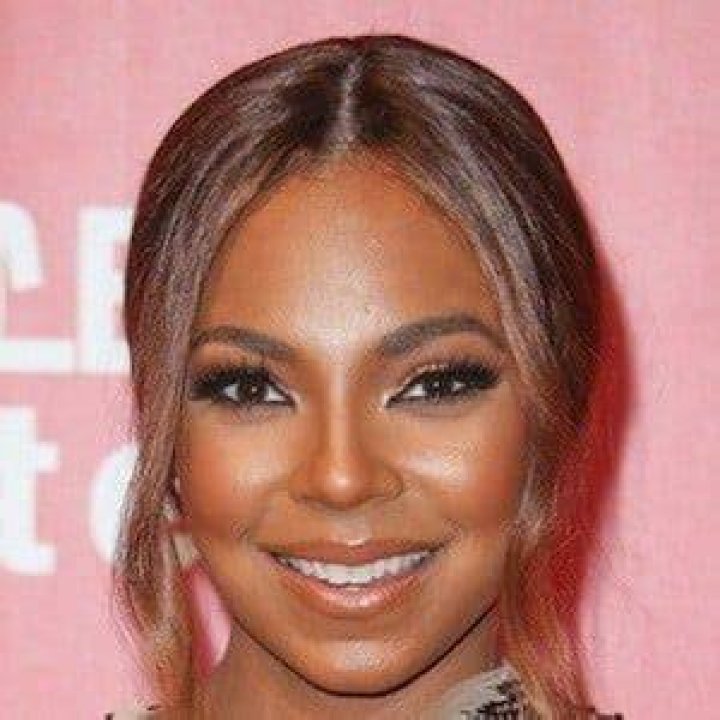 Ashanti Age, Bio, Birthday, Family, Net Worth National Today