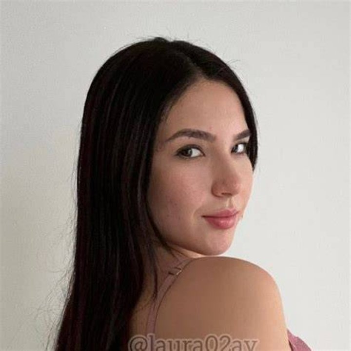 Así es Laura, la anónima mujer de Rüdiger y nueva WAG del Real Madrid