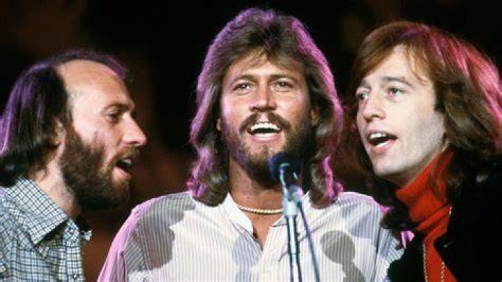 Bee Gees' Barry Gibb steps out with lookalike son and grandson in