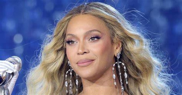 Beyonc&eacute; Honors Fan Killed In Homophobic Attack HuffPost Latest News