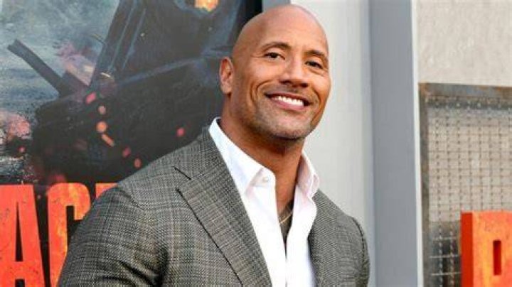 Biografi Dwayne Johnson & 12 Fakta Lengkap Menariknya