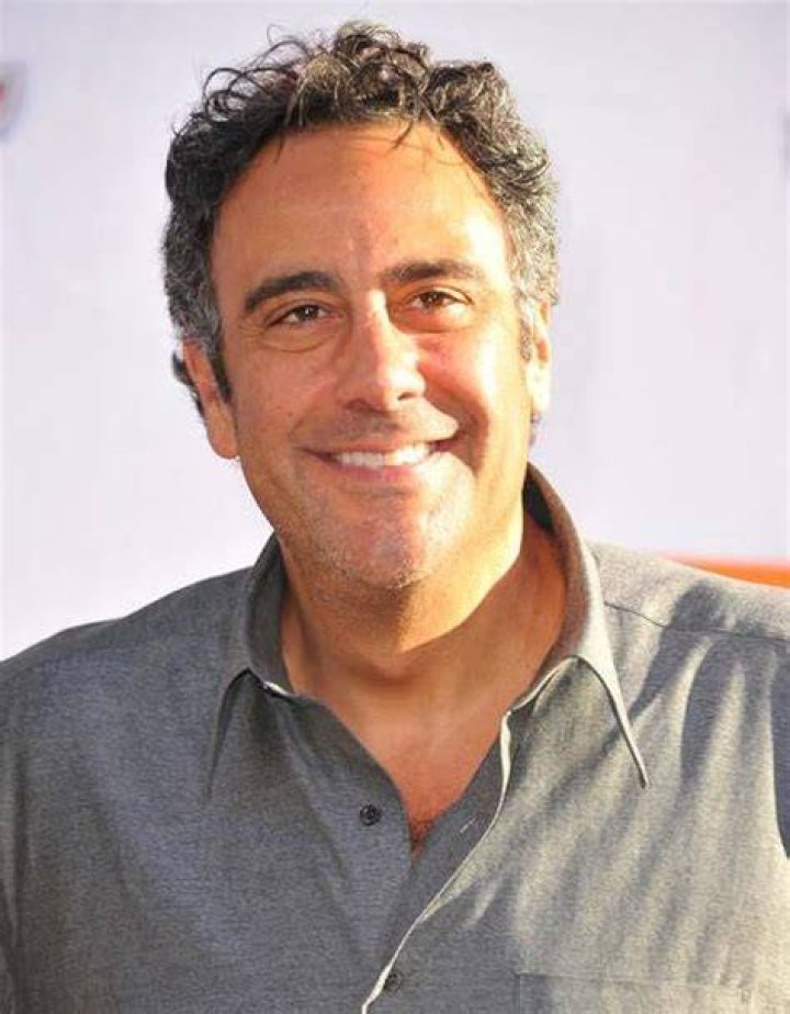 Brad Garrett of 'Everybody Loves Raymond' married his longtime