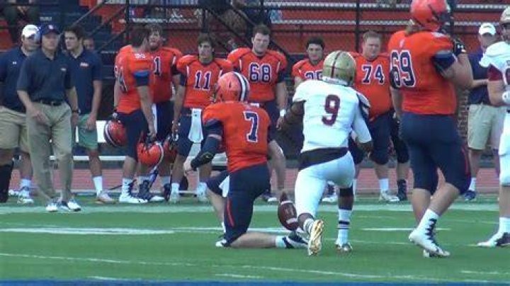 Bridgewater Football Wins Season Opener at Gettysburg YouTube