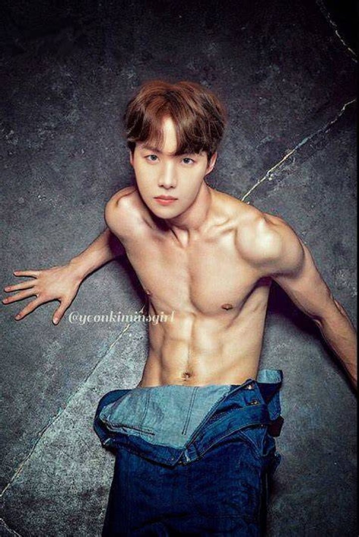 BTS 6 shirtless edits of RM, V, Suga, Jimin, JHope and Jin that will