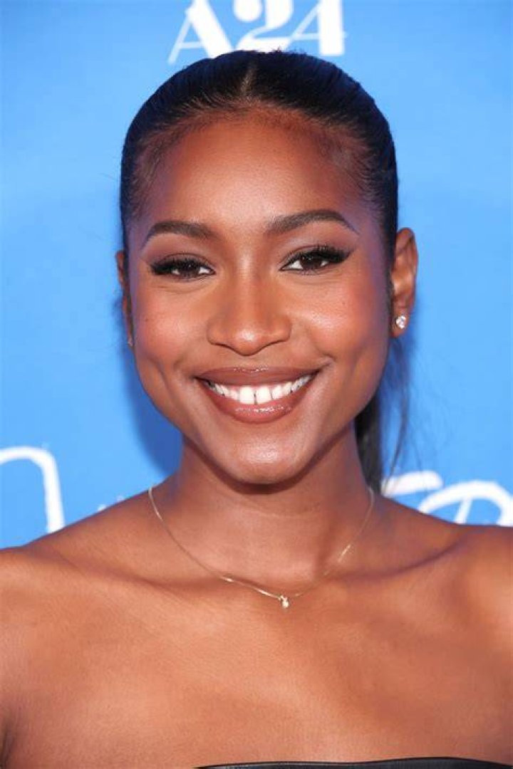 Carlacia Grant's Latest Instagram Updates And Exclusive Content