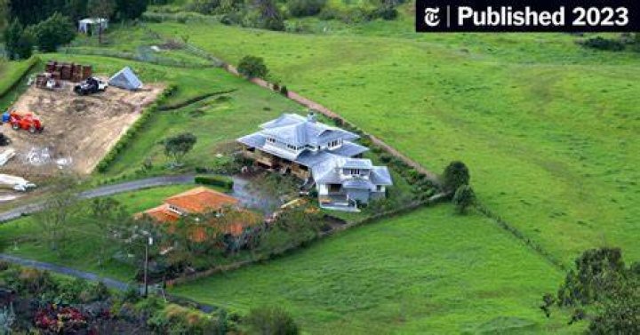 Celebrity Homes Affected by Maui Fires Oprah, Jeff Bezos and Many