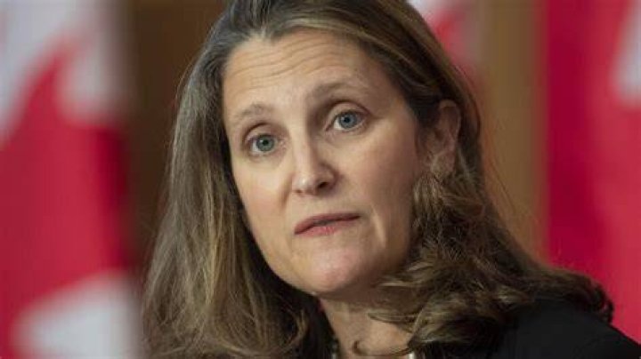 Chrystia Freeland explique la mise &agrave; jour &eacute;conomique du gouvernement