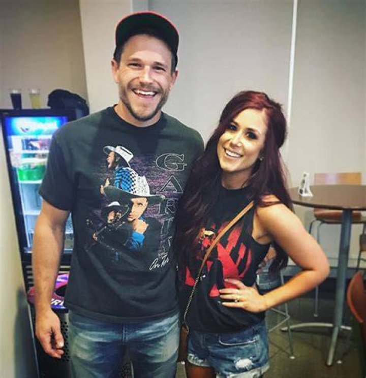 Cole DeBoer Age 30 & Wife Baby Girl Family Of Five