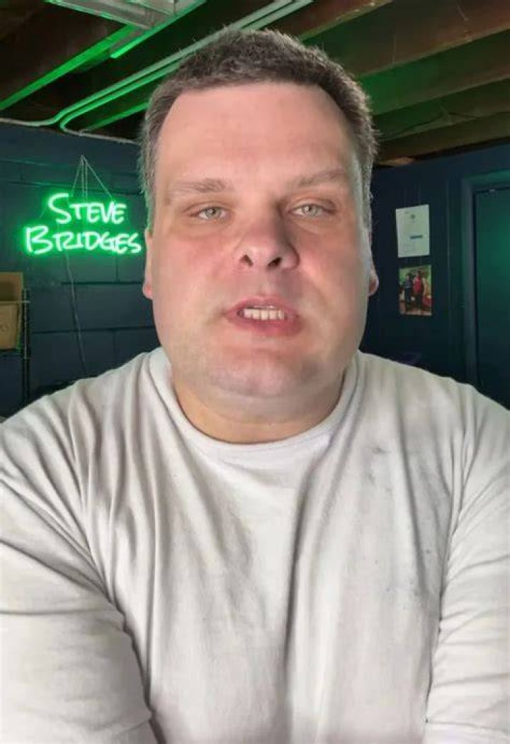 Comedian Steve Trevi&ntilde;o to do six shows at Houston Improv over the New