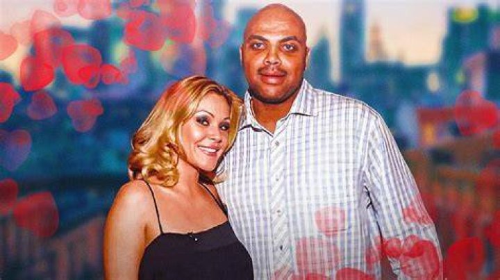 D Tina Abbott Maureen Blumhardt Net Worth