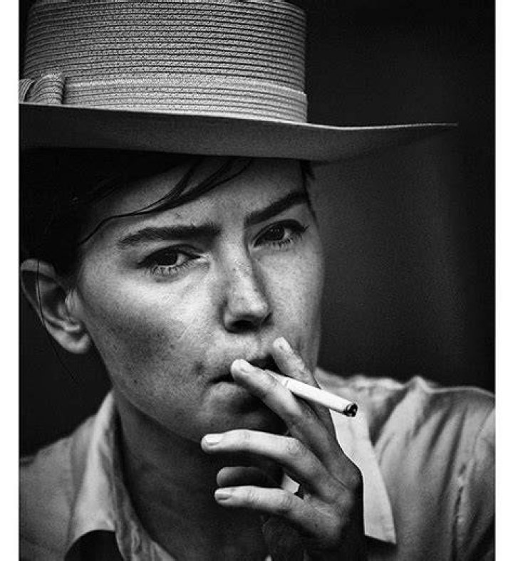 Daisy Ridley smoking a cigarette YouTube