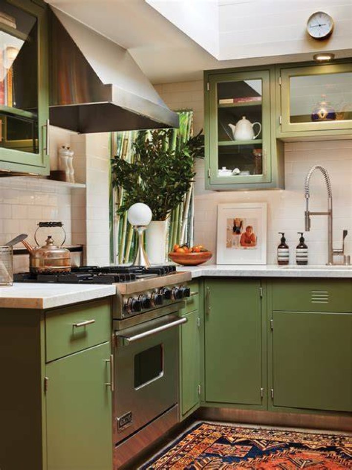 Dakota Johnson Kitchen Paint Color