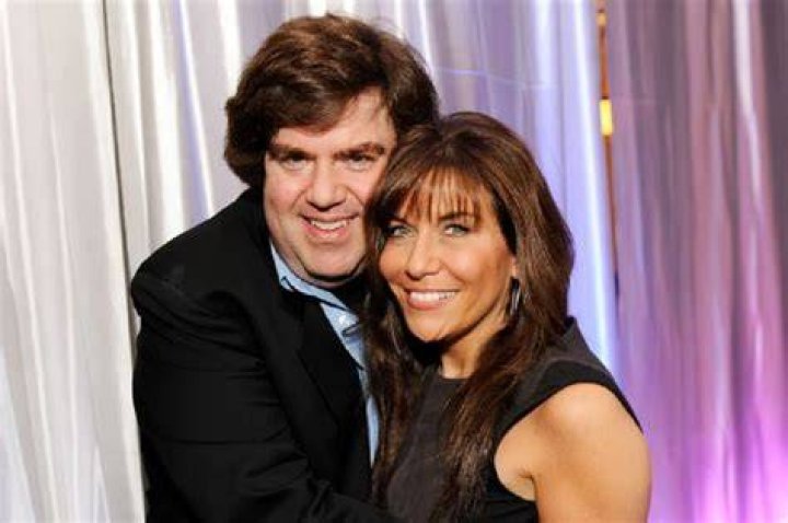 Dan Schneider family, wife, children, parents, siblings PicoBlog