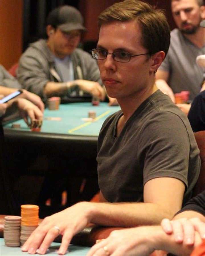 David Butkus Eliminated in 34th Place by Josh Kay Main Tour WPT
