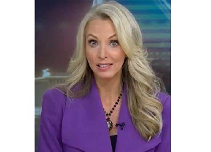 Deanne Brink KMTV, Wikipedia, Age, Engaged, Married, Bio, Husband