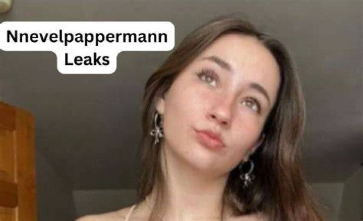 Devon / Nnevelpappermann / devonk16 / whipitdev Nude Leaks OnlyFans
