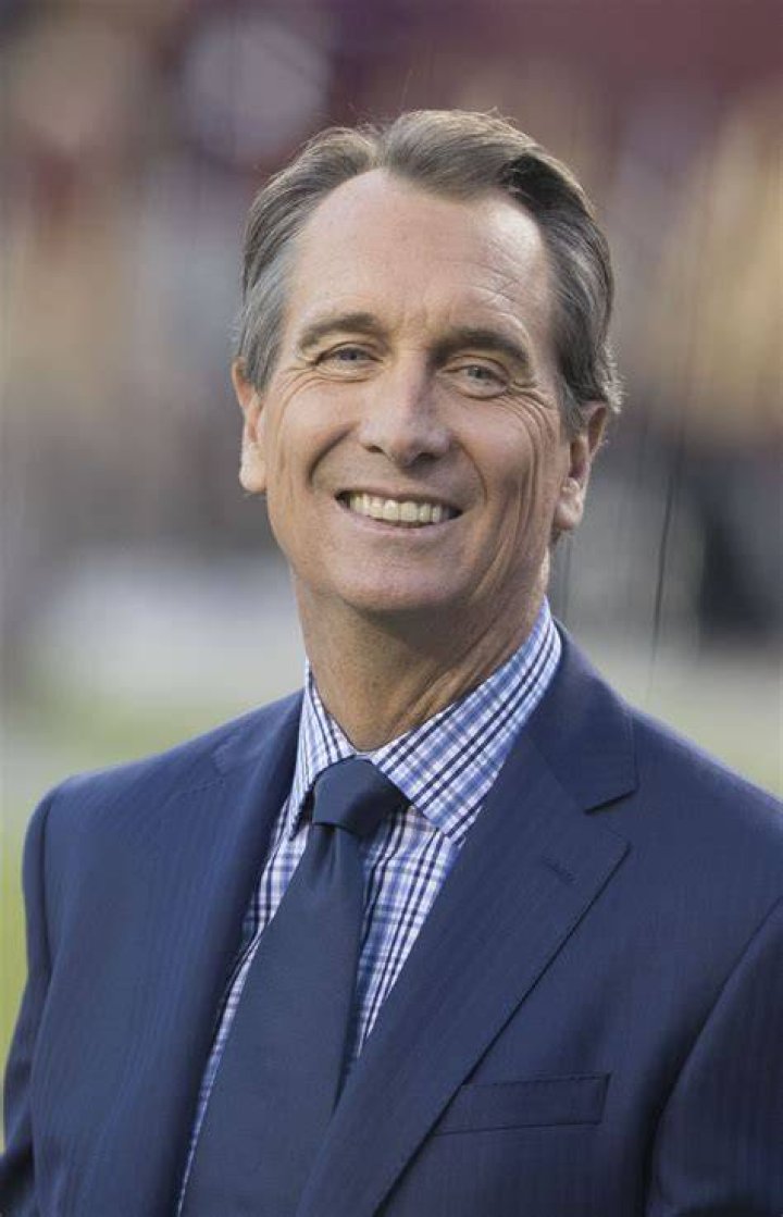 Did Cris Collinsworth encourage play that could've injured Josh Allen?