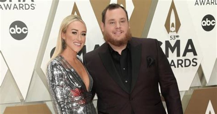 Did Luke Combs really meet his girlfriend at Hooters? Celebrity.fm