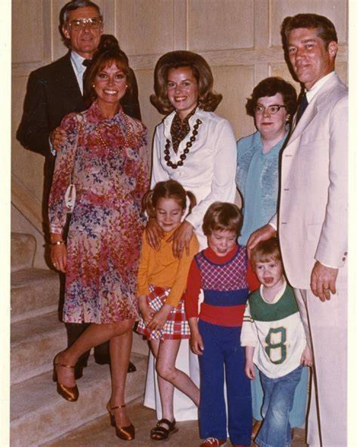 Did Mary Tyler Moore Have A Son?