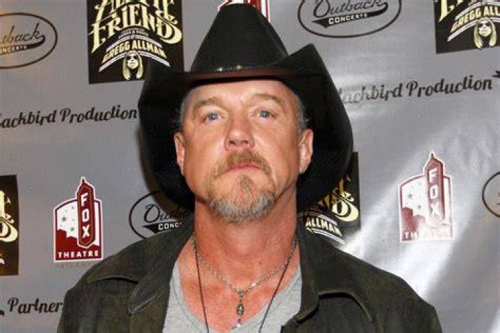 Did Trace Adkins Have A Stroke
