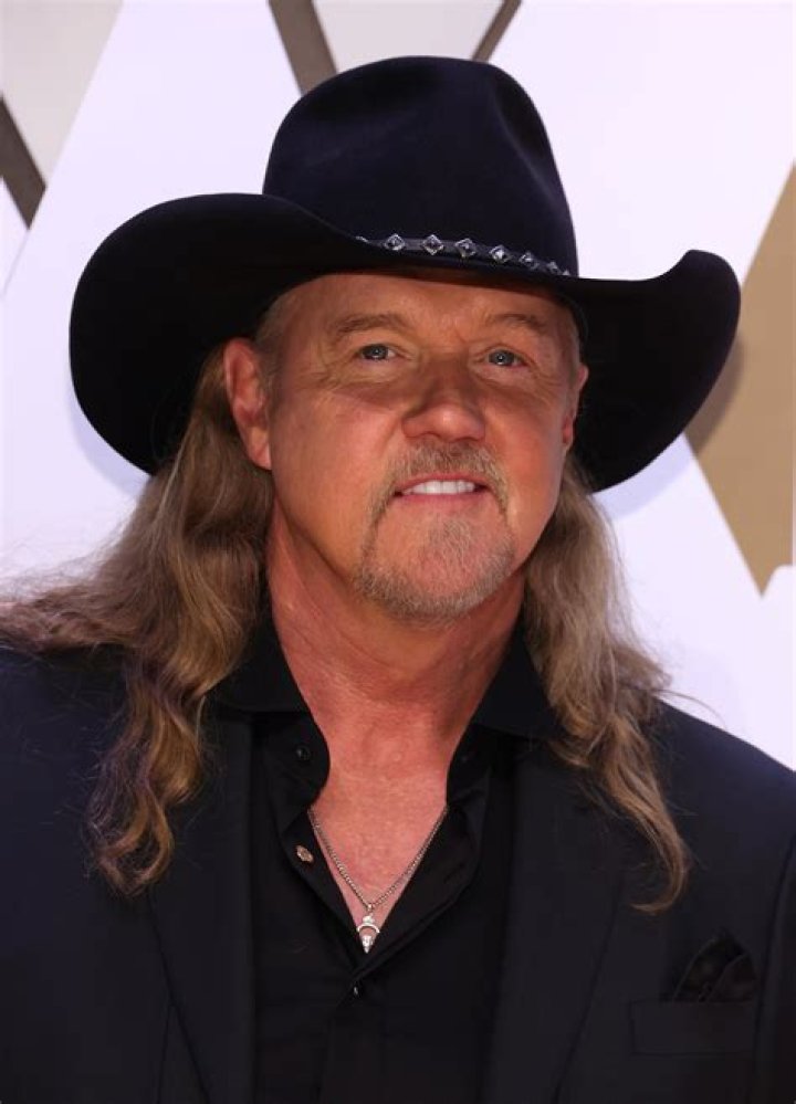 Did Trace Adkins Have A Stroke