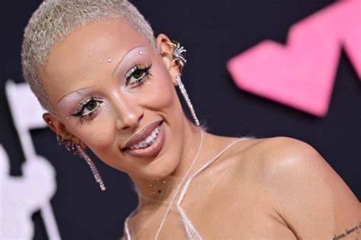 Doja Cat's Hilarious Appearance On Dave: The Inside Scoop