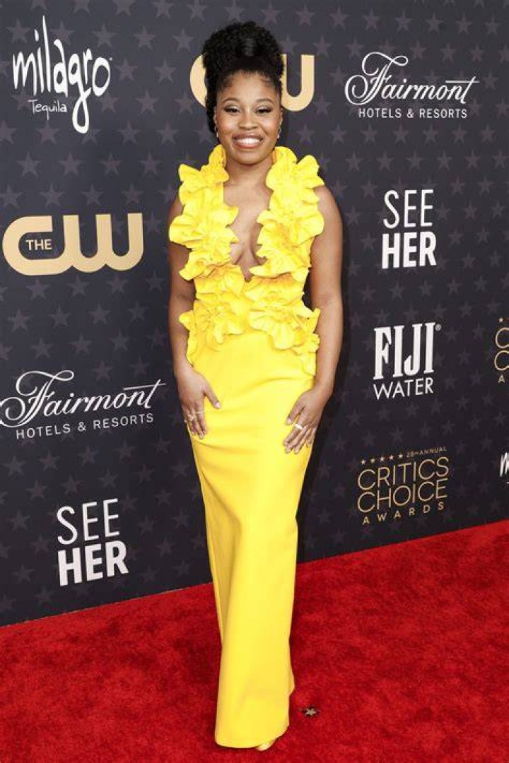 Dominique Fishback Shines as "Robyn" in 'Ptolemy Grey' Series!