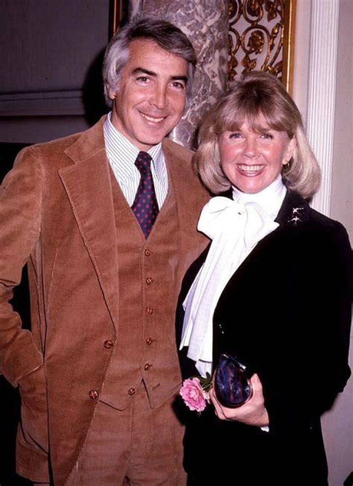 Doris Day Net Worth, Wealth, and Annual Salary 2 Rich 2 Famous