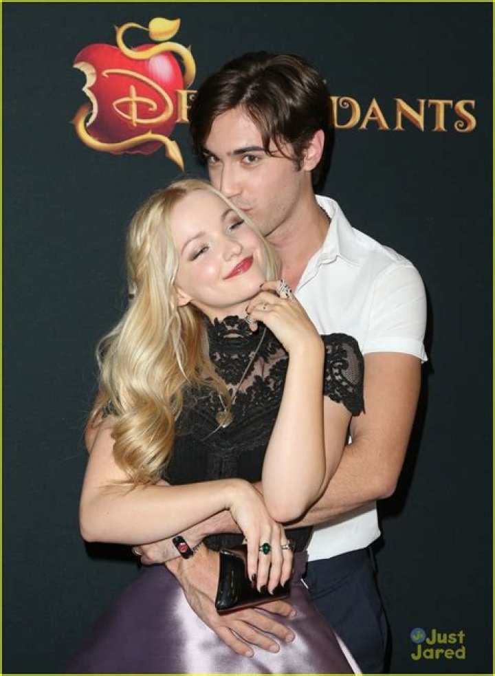 Dove Cameron and Ryan McCartan Are Engaged E! News
