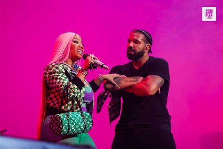 Drake and Nicki Minaj use Twitter to announce marriage Ask Pinky