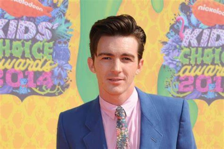 Drake Bell's Mastery Of Spanish: A Linguistic Exploration
