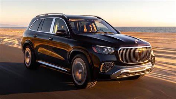 Drew Scott's Enviable SUV: A Luxury Ride