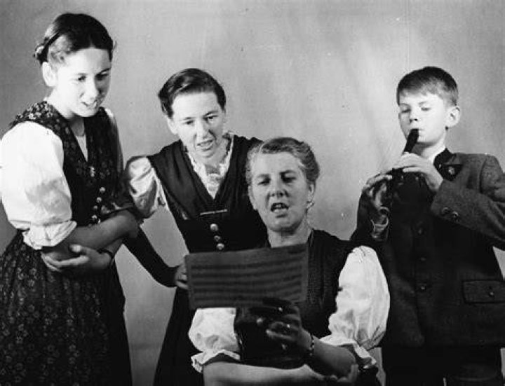 Eleonore von Trapp Campbell, of the &lsquo;Sound of Music&rsquo; Family, Dies at 90