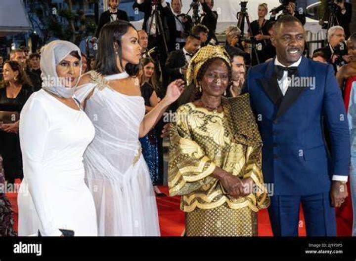 Eve elba hires stock photography and images Alamy